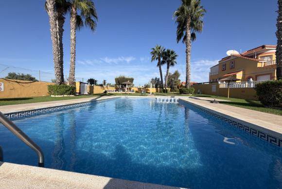 Reventa - Apartamento / piso - Orihuela Costa - La Regia