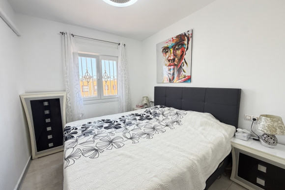 Reventa - Apartamento / piso - Orihuela Costa - La Regia
