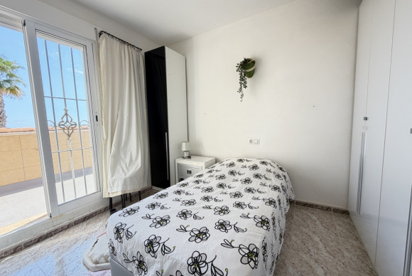 Reventa - Apartamento / piso - Orihuela Costa - La Regia