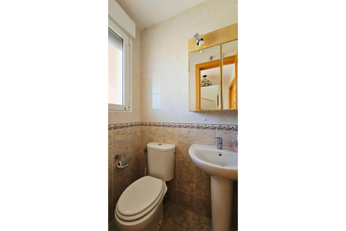 Herverkoop - Appartement  - Tibi