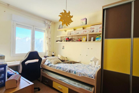 Herverkoop - Appartement  - Tibi