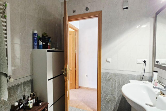 Herverkoop - Appartement  - Tibi