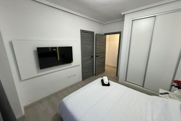 Herverkoop - Appartement  - Torrevieja - torrevieja