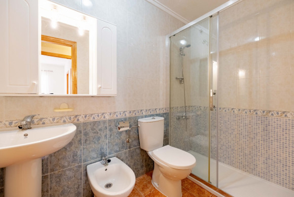 Reventa - Apartamento / piso - Torrevieja - Playa Los Locos