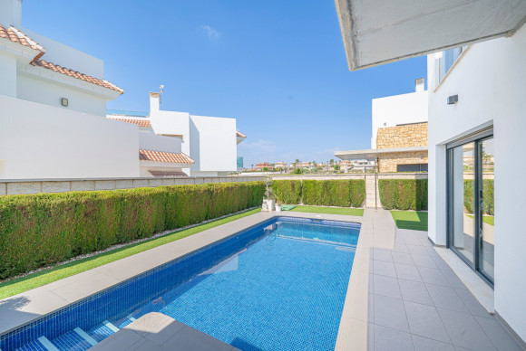 Herverkoop - Vrijstaande Villa - Ciudad Quesada - La Laguna