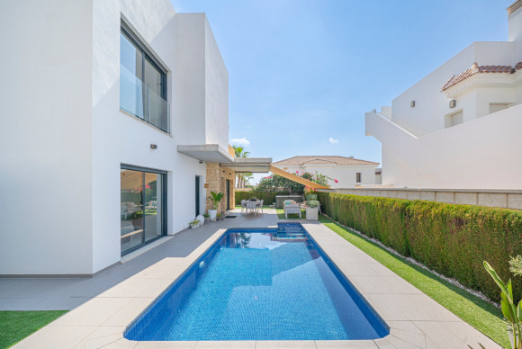 Herverkoop - Vrijstaande Villa - Ciudad Quesada - La Laguna