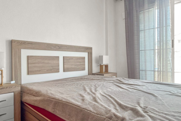 Resale - Townhouse - Torrevieja - Torrevieja - Centre