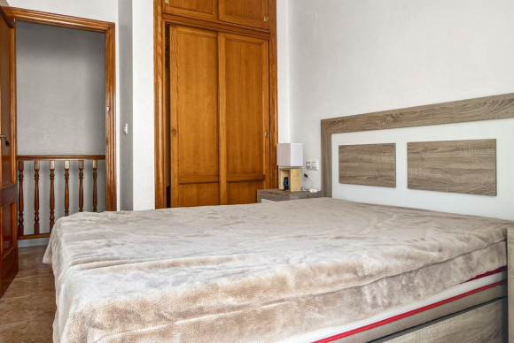 Resale - Townhouse - Torrevieja - Torrevieja - Centre