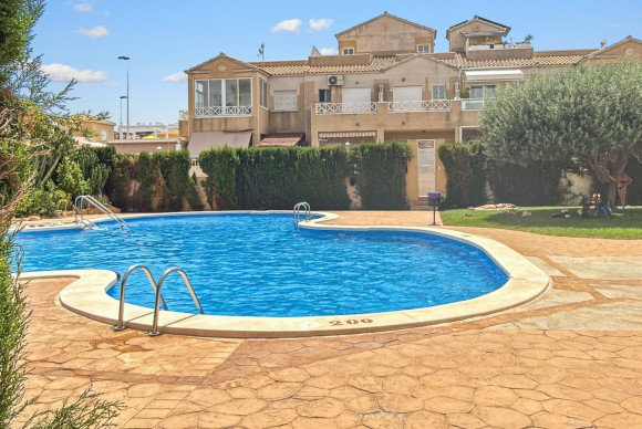 Resale - Townhouse - Torrevieja - Torrevieja - Centre