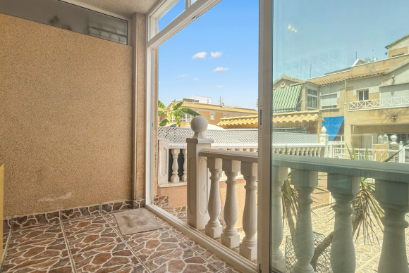 Resale - Townhouse - Torrevieja - Torrevieja - Centre