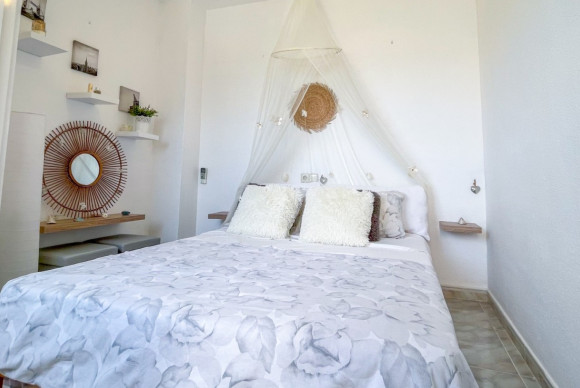 Revente - Maison de ville - Torrevieja - Doña Ines