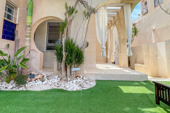 Revente - Maison de ville - Torrevieja - Doña Ines