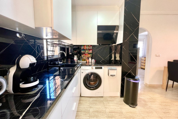 Herverkoop - Appartement  - Torrevieja - San Luis