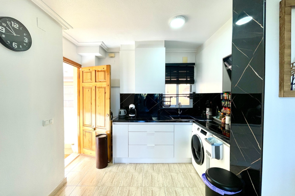 Herverkoop - Appartement  - Torrevieja - San Luis