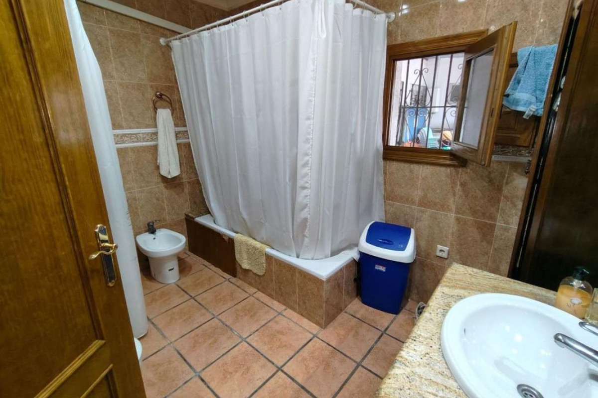 Reventa - casas - Pinoso