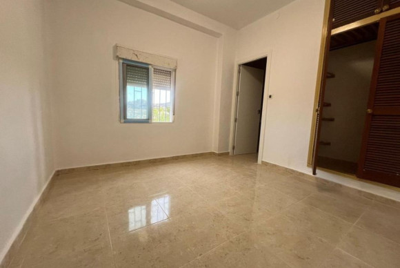 Revente - casas - Algueña