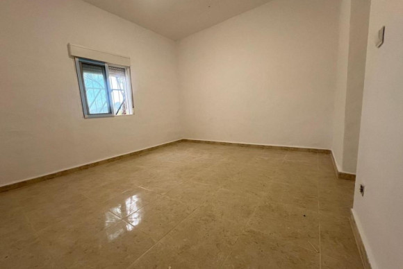 Revente - casas - Algueña