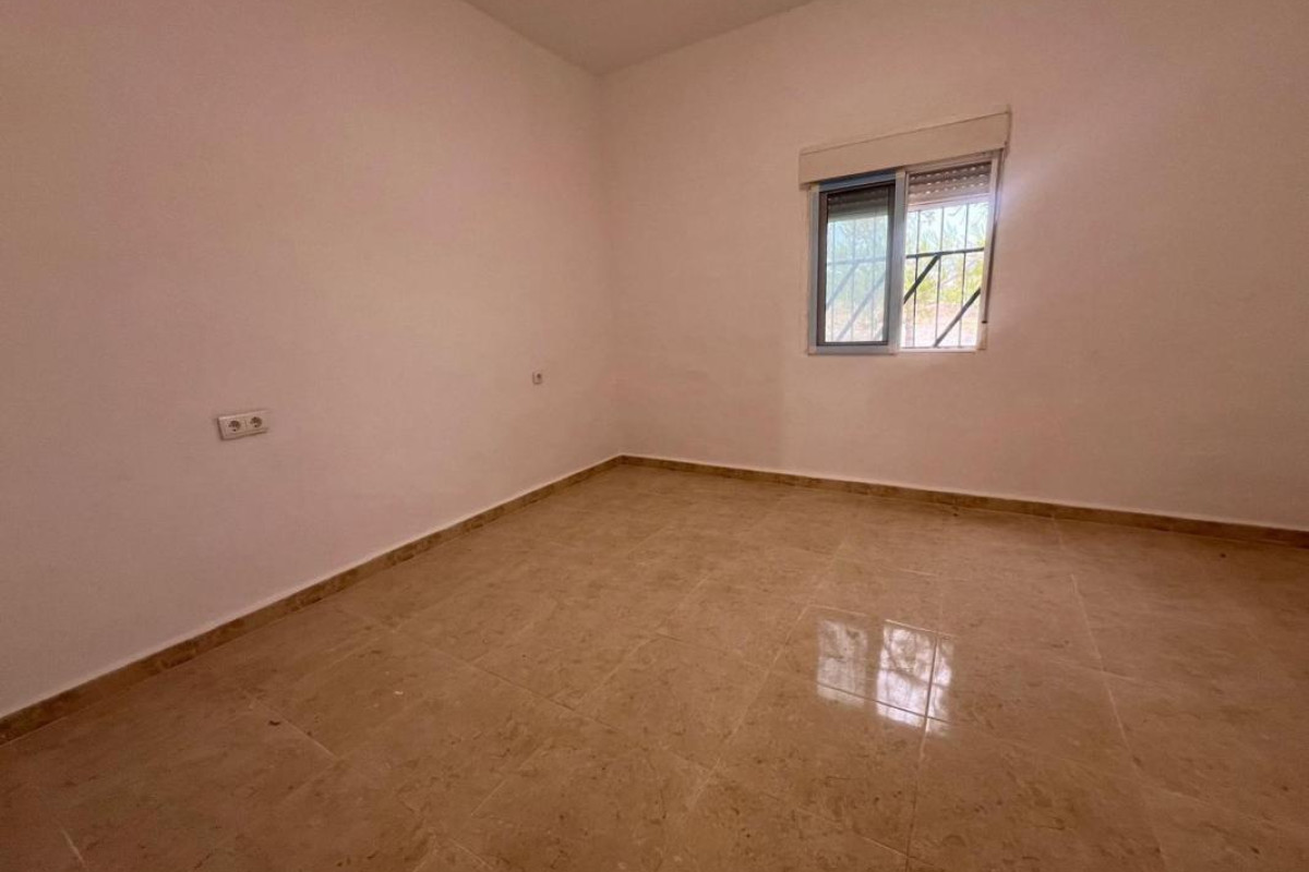 Revente - casas - Algueña