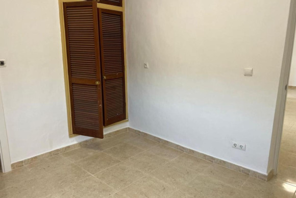 Revente - casas - Algueña