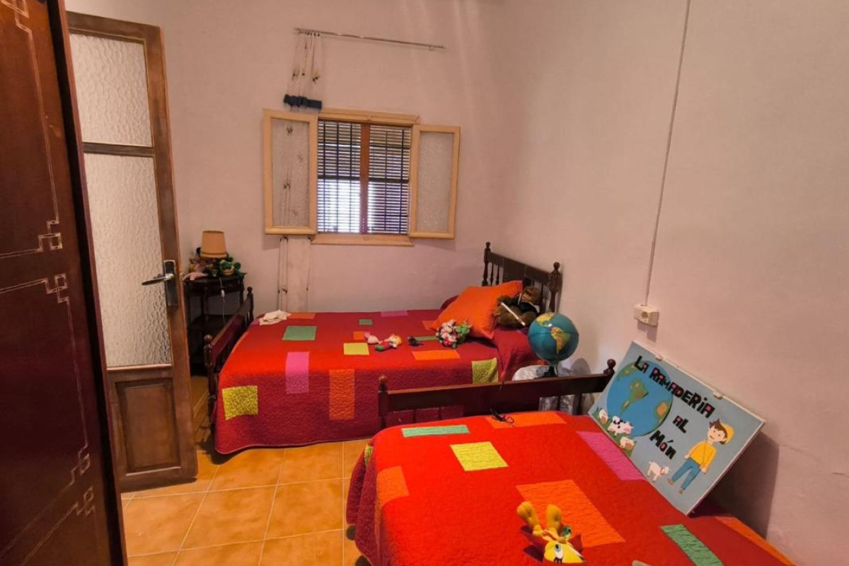 Herverkoop - casas - Pinoso