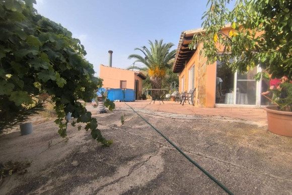 Herverkoop - casas - Pinoso
