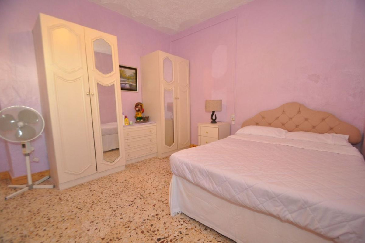 Resale - Villa - Pinoso