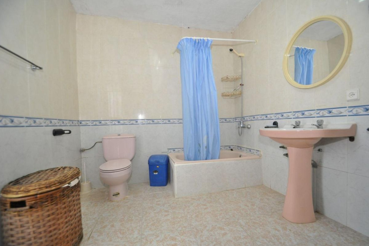 Resale - Villa - Pinoso