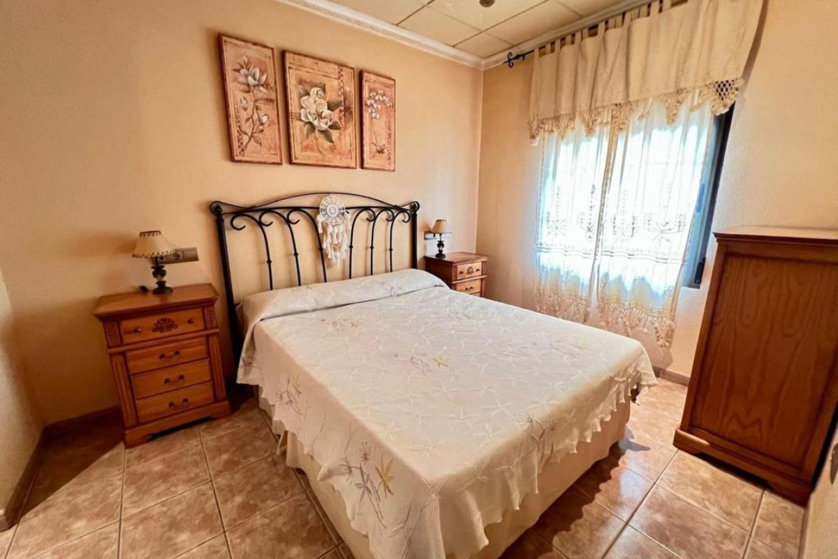 Revente - Villa - Pinoso