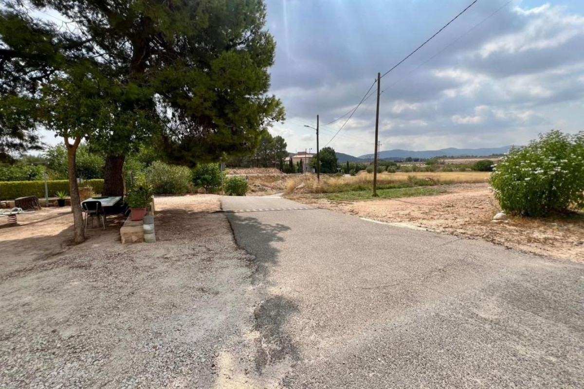 Revente - Villa - Pinoso