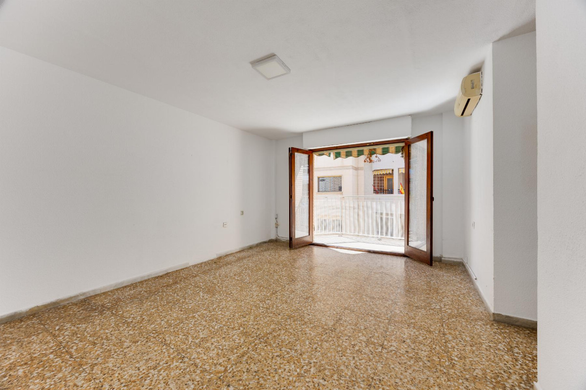 Herverkoop - Appartement  - Torrevieja - Playa del Acequión
