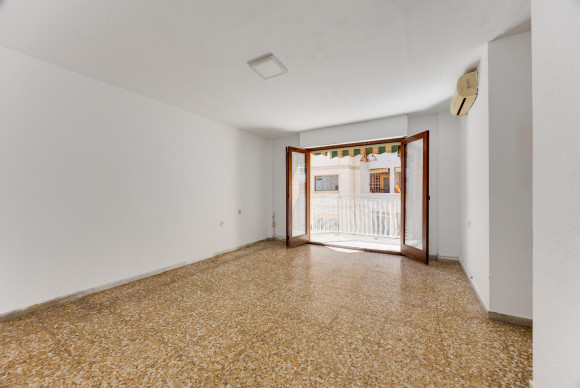 Herverkoop - Appartement  - Torrevieja - Playa del Acequión