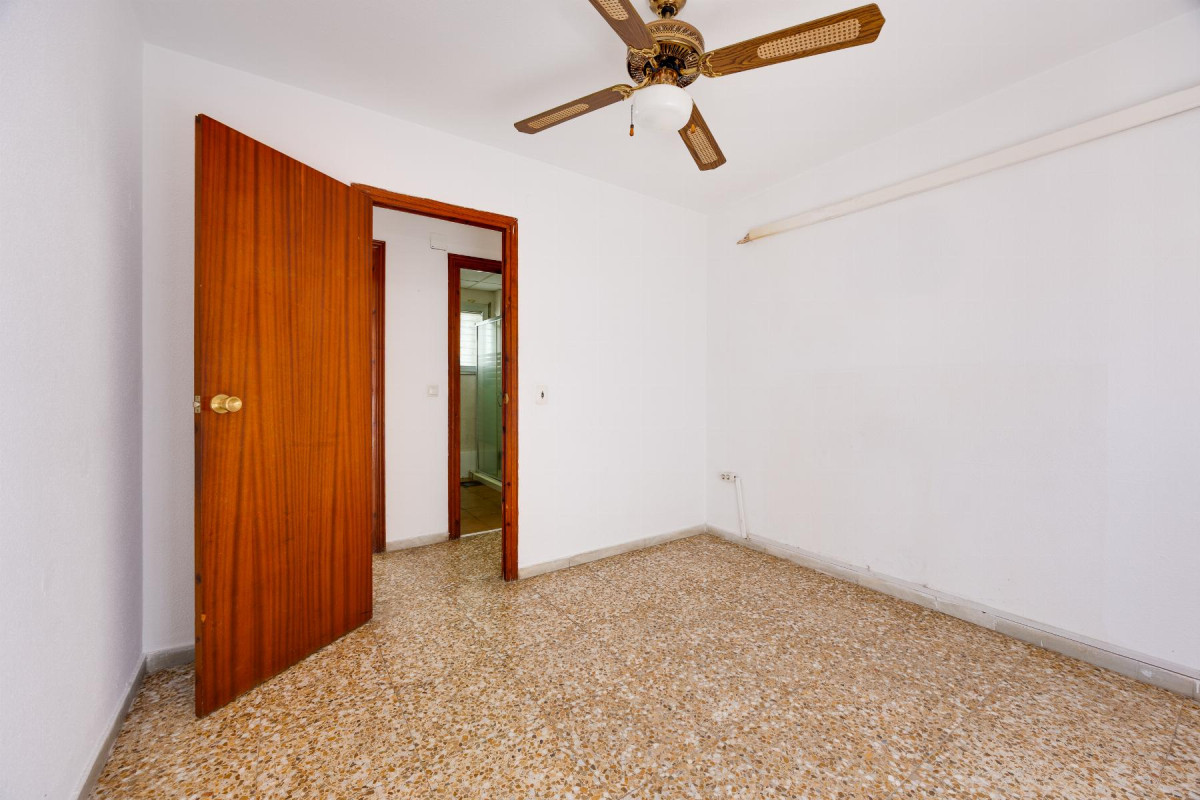 Herverkoop - Appartement  - Torrevieja - Playa del Acequión