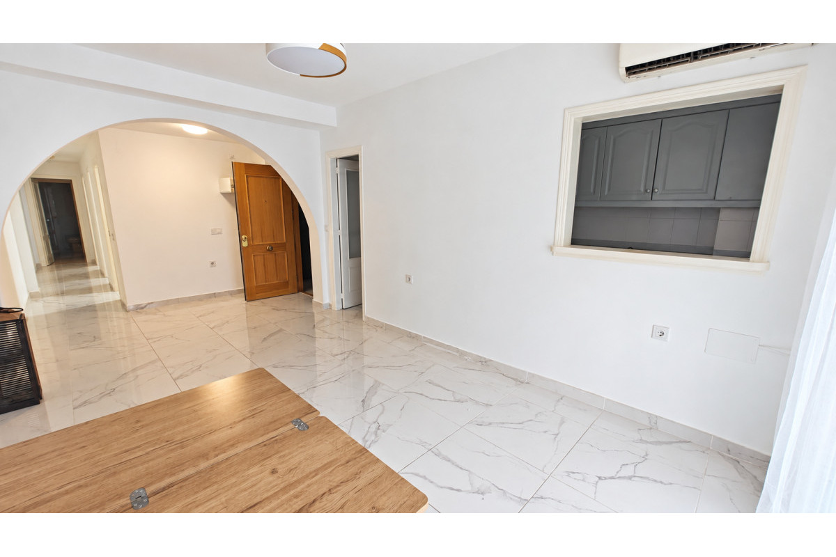 Herverkoop - Appartement  - Torrevieja - Acequion