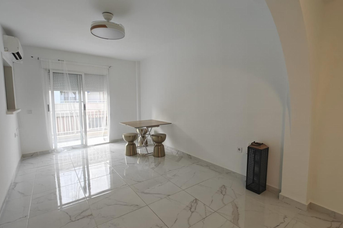 Herverkoop - Appartement  - Torrevieja - Acequion
