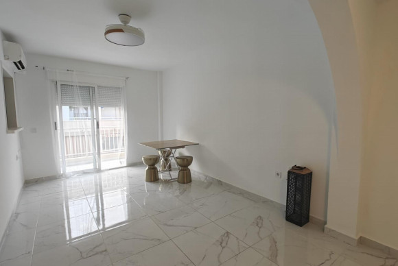 Herverkoop - Appartement  - Torrevieja - Acequion