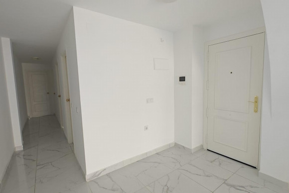 Herverkoop - Appartement  - Torrevieja - Acequion
