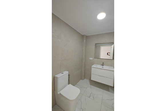 Herverkoop - Appartement  - Torrevieja - Acequion