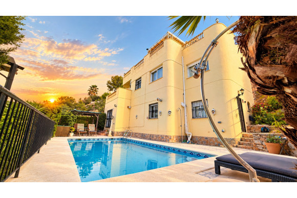 Herverkoop - Villa - Dehesa De Campoamor - Las Ramblas Golf