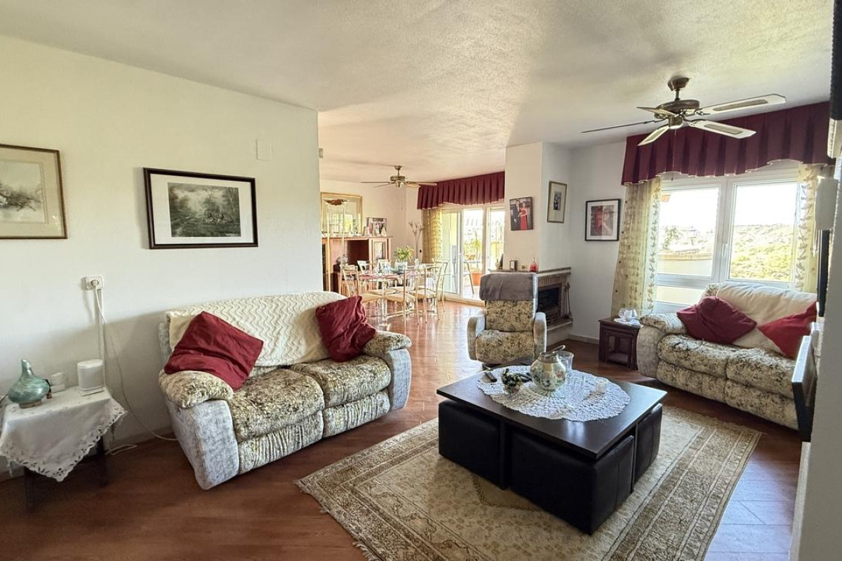 Herverkoop - Villa - Dehesa De Campoamor - Las Ramblas Golf