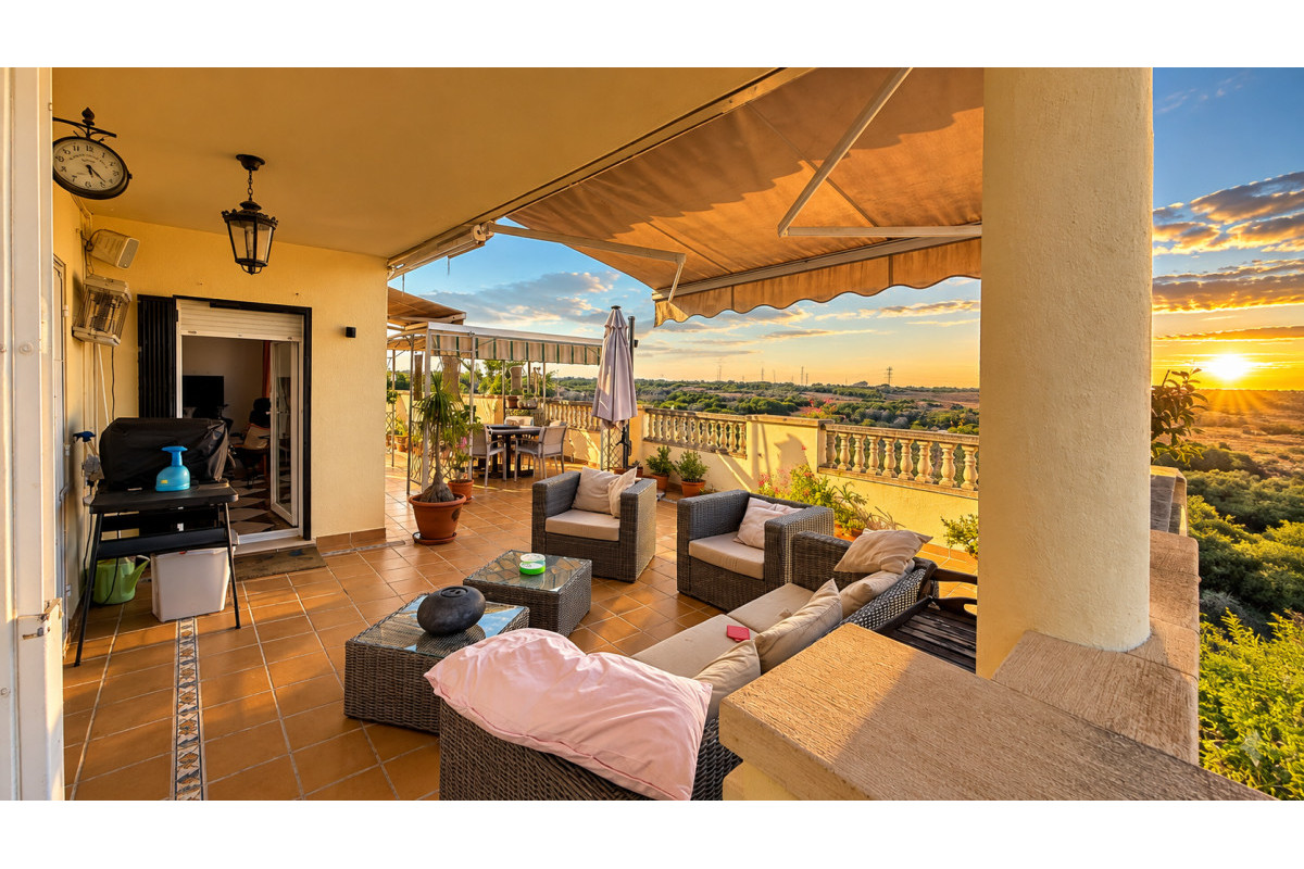 Herverkoop - Villa - Dehesa De Campoamor - Las Ramblas Golf
