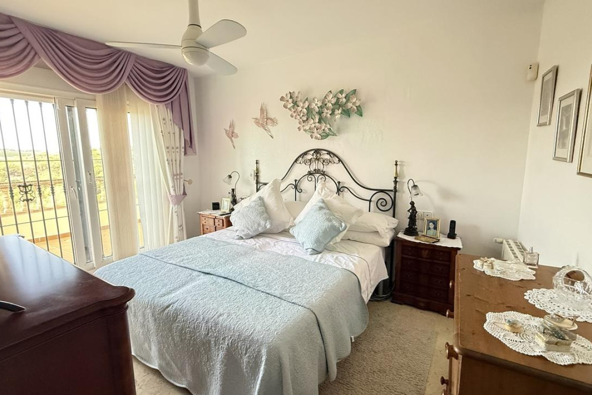Herverkoop - Villa - Dehesa De Campoamor - Las Ramblas Golf