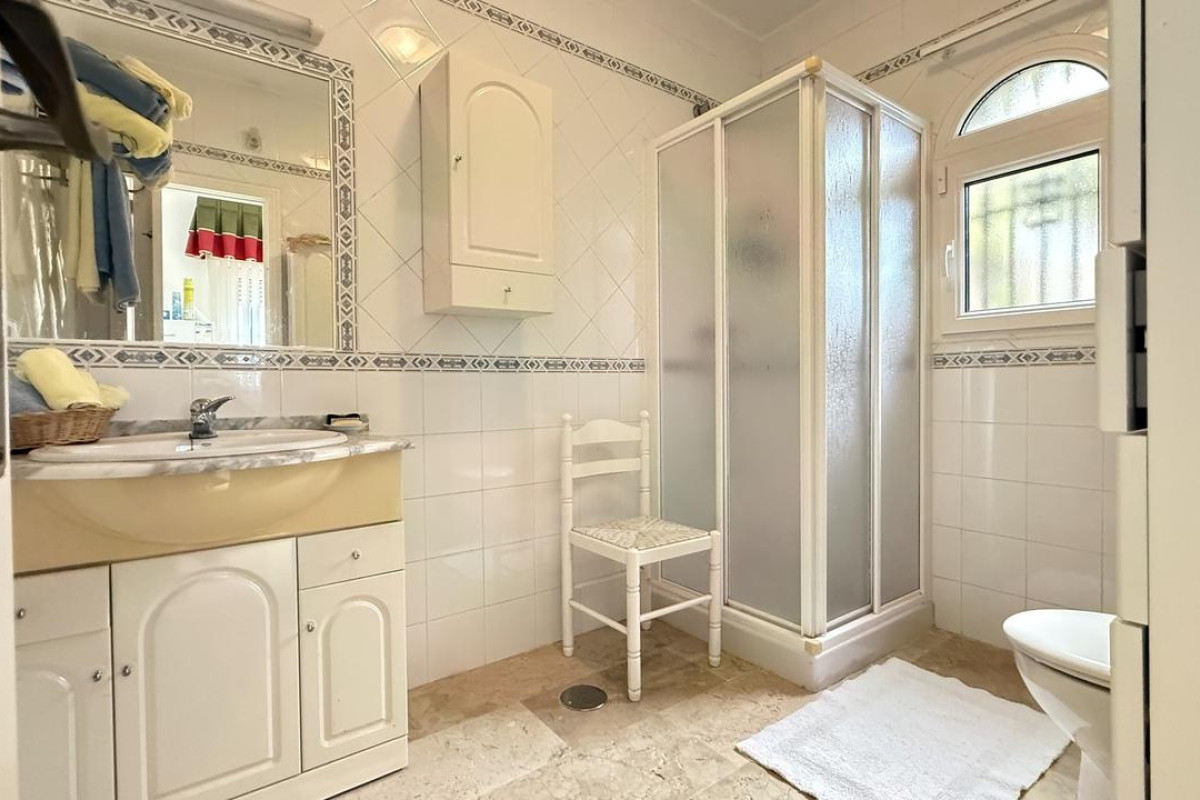 Herverkoop - Villa - Dehesa De Campoamor - Las Ramblas Golf
