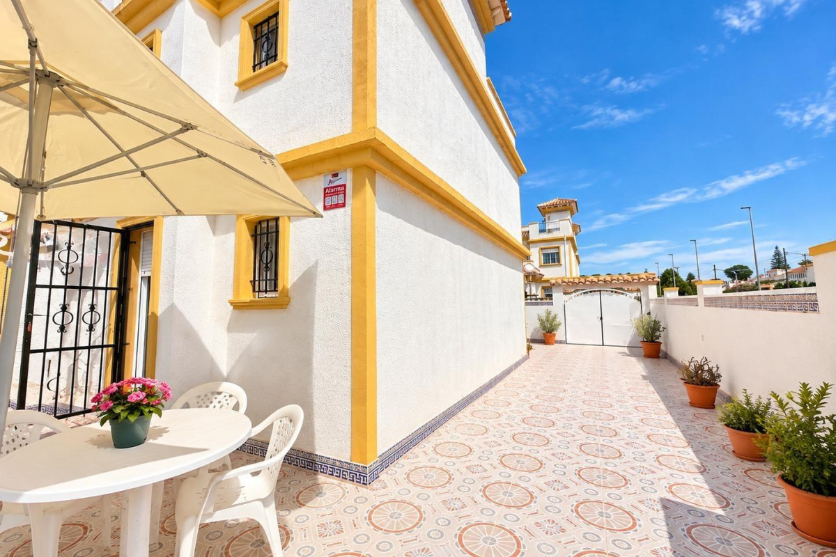 Reventa - Terraced house - Torrevieja - El limonar