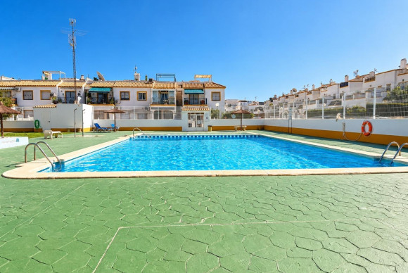Reventa - Terraced house - Torrevieja - El limonar