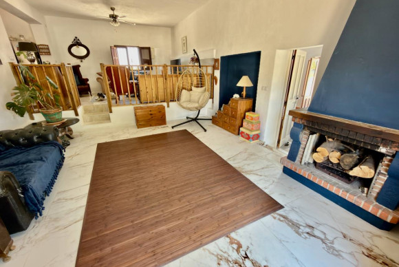 Revente - Finca / Country Property - Dolores