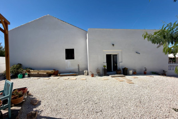 Revente - Finca / Country Property - Dolores