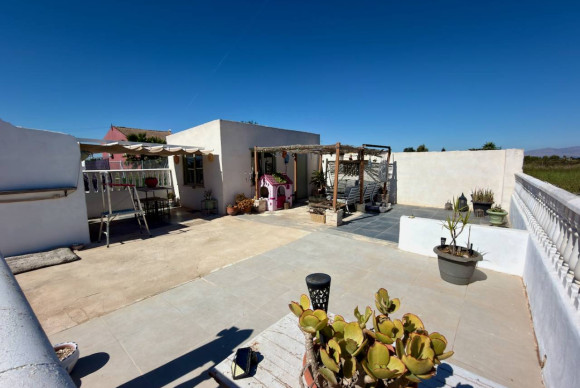 Revente - Finca / Country Property - Dolores