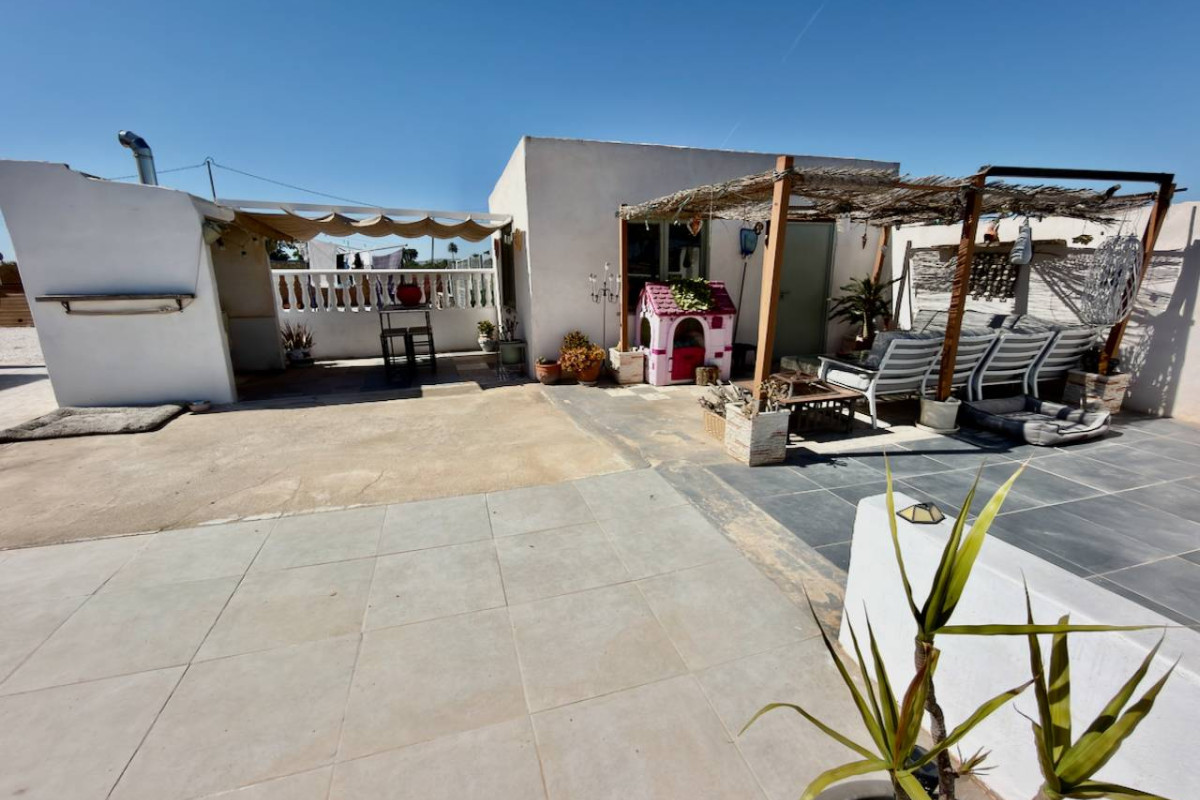 Revente - Finca / Country Property - Dolores