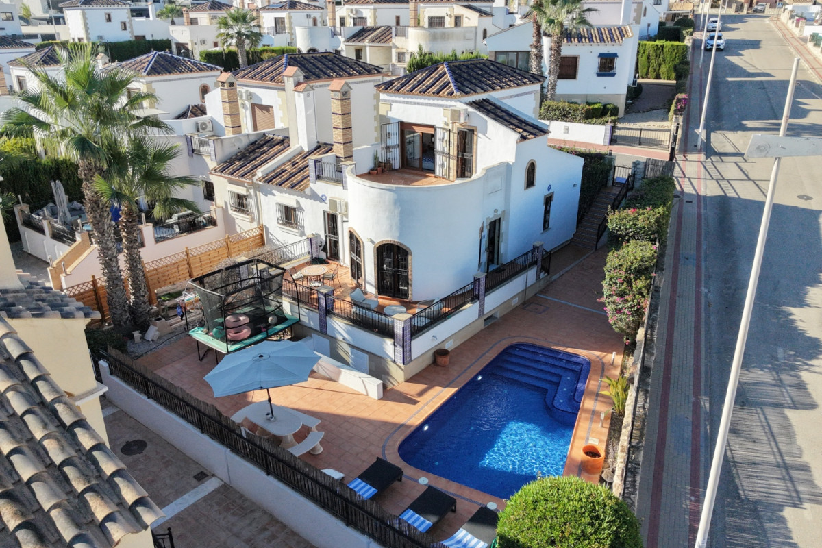 Herverkoop - Villa - Algorfa - La Finca Golf Resort
