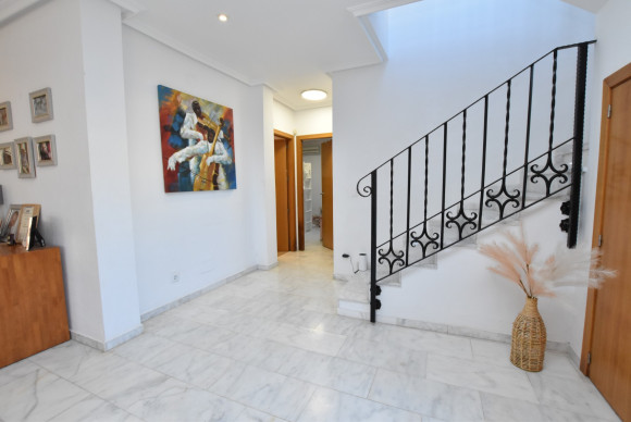 Herverkoop - Villa - Algorfa - La Finca Golf Resort
